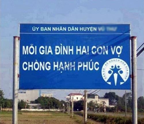 Ảnh cười bể bụng (P1): Biển quảng cáo 'trêu ngươi' chị em