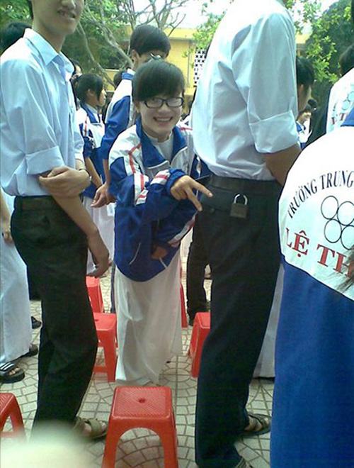 Ảnh cười bể bụng (P12): Những hình ảnh 'cực độc' ở Việt Nam