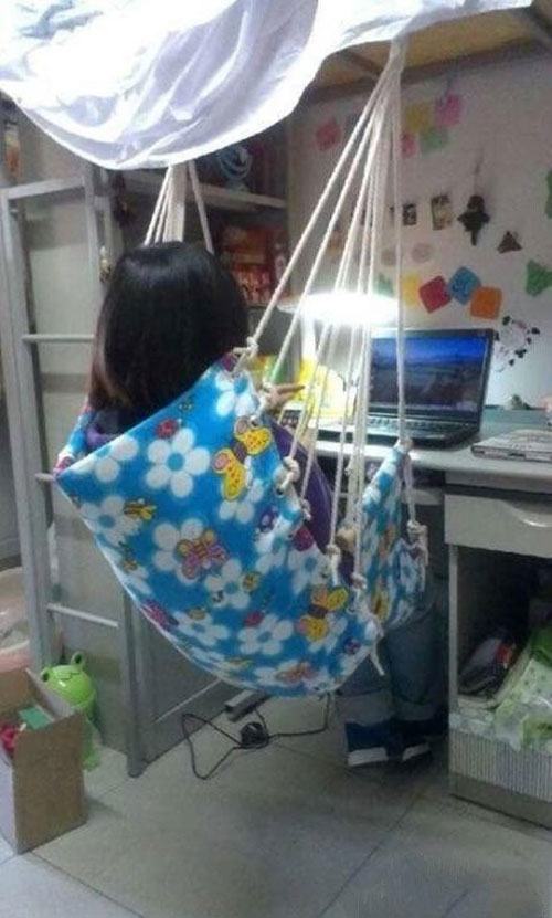 Ảnh cười bể bụng (P26): Những người châu Á vui nhộn