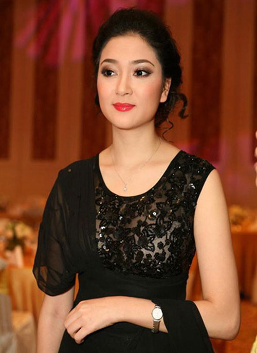 7 làn môi đẹp hút hồn của mỹ nhân Việt