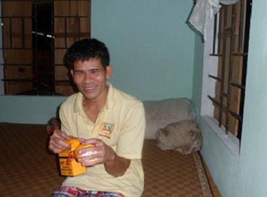 Dị nhân mù ngửi mùi có thể biết bệnh của gà Dị nhân mù ngửi mùi có thể biết bệnh của gà