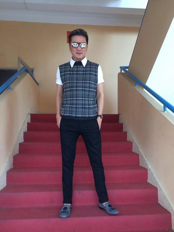 Dam Vinh Hung lam giam khao The X-Factor Dam Vinh Hung, Mr Dam, Giam khao The X-Factor, Dam Vinh Hung cham The X-Factor