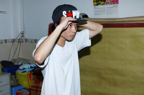 chang-trai-trong-xe-xfactor16