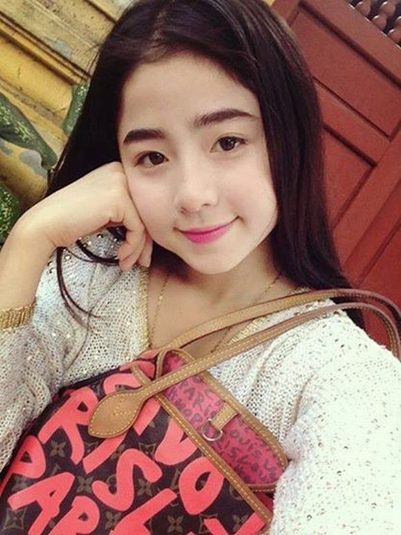 Ngất ngây vẻ đẹp của hot girl Thanh Hóa khiến cư dân mạng 'phát sốt' hot girl thanh hoa14 Hot girl Thanh Hóa khiến cư dân mạng phát sốt