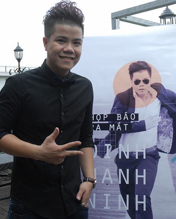 my-linh-tai-xuat-cung-con-gai-sau-vu-son-tung-mtp1