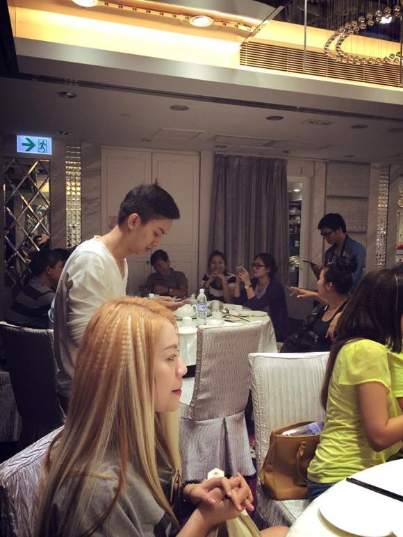 thi-sinh-guong-mat-than-quen7