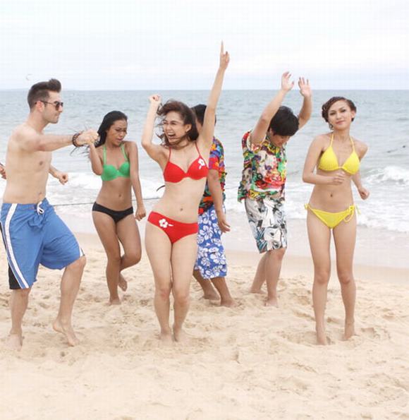 Những shoot hình bikini nóng nhất của Minh Hằng Minh hang, ca si minh hang, minh hang mac bikini, vua di vua khoc, dien vien minh hang, tin, bao