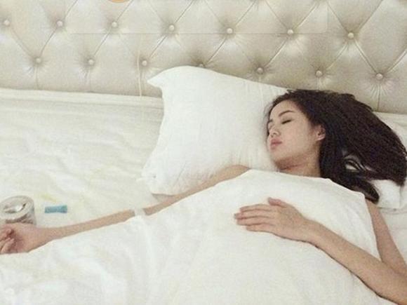 sao-viet-bi-nem-da-vi-khoe-anh-nhap-vien9