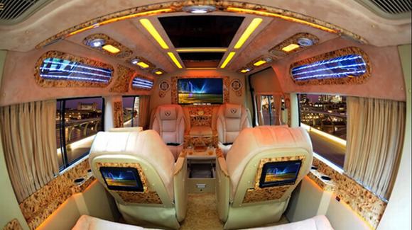 nhung-sao-so-huu-xe-sang-nhat-showbiz-viet3