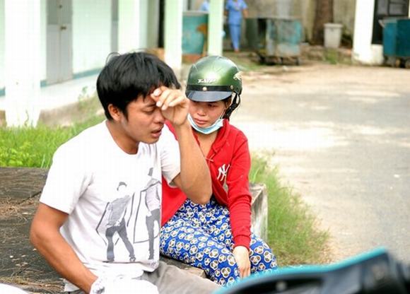 Nghi án mẹ giết con 1 tuổi rồi tự sát giet con 1 tuoi, me giet con roi tu van, me dung day dien siet co, tu van sau khi giet con
