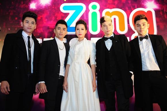  Zing Music Award, le trao giai  Zing Music Award, angela phuong trinh, bao anh, uyen linh, thuy tien, hoai lam