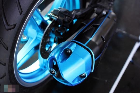 Exciter 150 màu sơn nhám đen, độ đèn LED