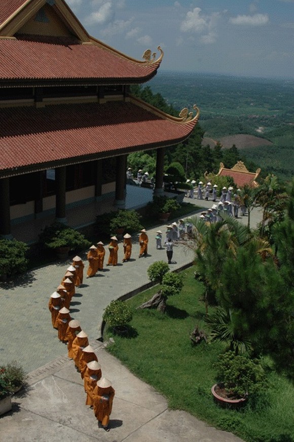 Thiền viện trúc lâm 1