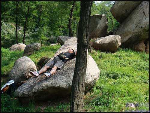 Qua đồi Cảnh Dương bâng khuâng nhớ Võ Tòng, Du lịch, Đồi Cảnh Dương, Miếu Võ Tòng, Quán rượu, du lịch Trung Quốc, đả hổ, bia đá, phong cảnh tuyệt đẹp, thơ văn, Mao Trạch Đông