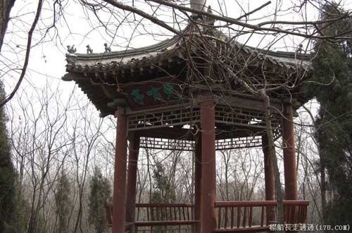 Qua đồi Cảnh Dương bâng khuâng nhớ Võ Tòng, Du lịch, Đồi Cảnh Dương, Miếu Võ Tòng, Quán rượu, du lịch Trung Quốc, đả hổ, bia đá, phong cảnh tuyệt đẹp, thơ văn, Mao Trạch Đông