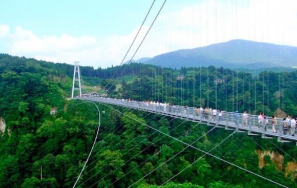 Chỉ dành cho người đi bộ, cầu treo Kokonoe