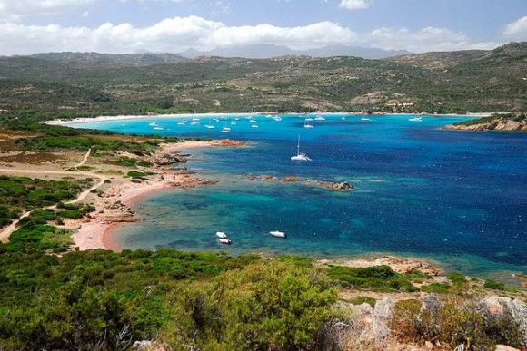 quehuong-1-ngoisao.vn.jpg 10 quehuong-1-ngoisao.vn.jpg 10