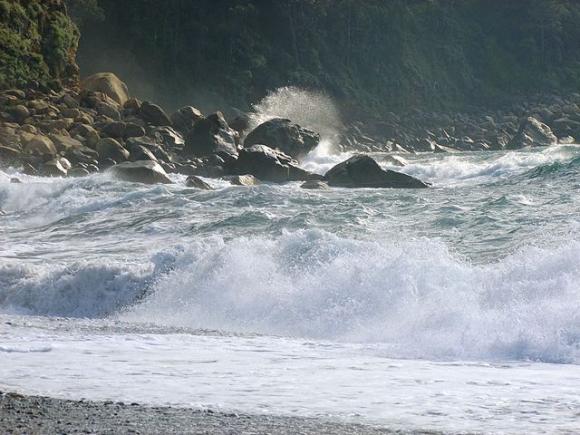 quehuong-1-ngoisao.vn.jpg 13 quehuong-1-ngoisao.vn.jpg 13