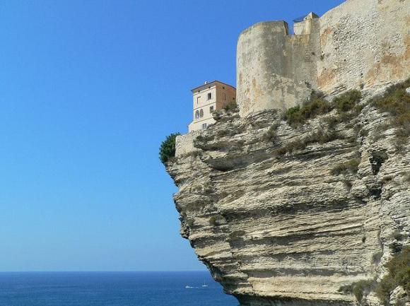 quehuong-1-ngoisao.vn.jpg 8 quehuong-1-ngoisao.vn.jpg 8