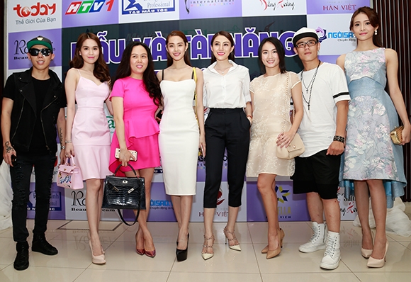 Sao Việt 'xúng xính váy áo' trong buổi ra mắt cuộc thi 'Mẫu và Tài Năng' 0