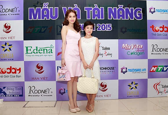 Sao Việt 'xúng xính váy áo' trong buổi ra mắt cuộc thi 'Mẫu và Tài Năng' 3