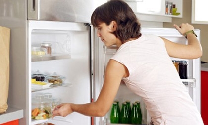 Dùng tủ lạnh để đựng thực phẩm mà không biết điều này là sẽ tự hại cả nhà