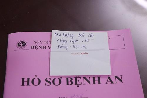 bé gái so sinh dep nhu thien than bị mẹ bỏ roi ỏ bẹnh viẹn tp.hcm - 2