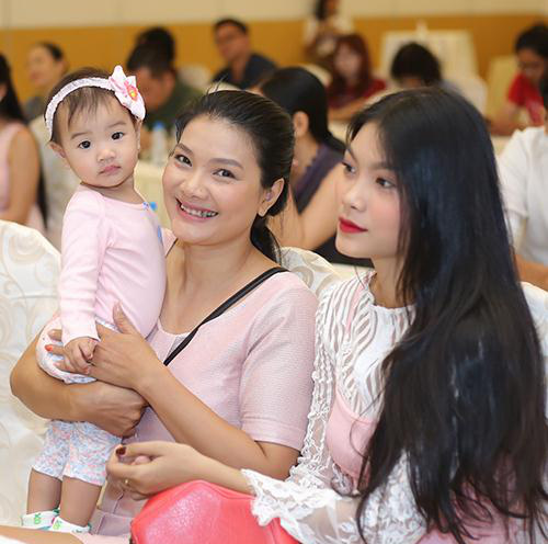 nhung my nhan viet u50 van sinh con bat chap tuoi tac - 3