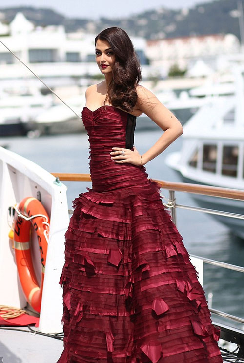 quen pham bang bang di, day moi la ba hoang tham do cannes 2017 - 1
