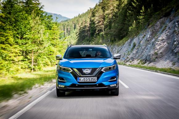 Chi tiết SUV cỡ nhỏ Nissan Qashqai 2018 với hệ thống lái bán tự động mới - Ảnh 2. Chi tiết SUV cỡ nhỏ Nissan Qashqai 2018 với hệ thống lái bán tự động mới - Ảnh 2.