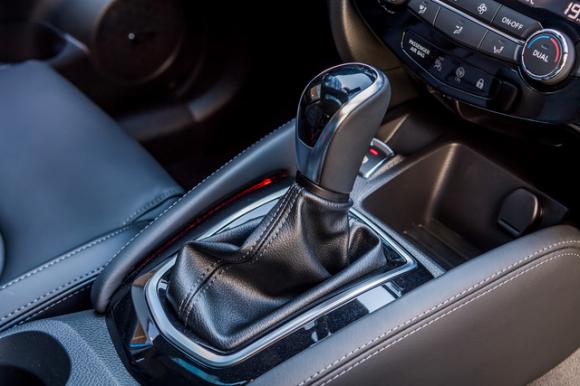 Chi tiết SUV cỡ nhỏ Nissan Qashqai 2018 với hệ thống lái bán tự động mới - Ảnh 15. Chi tiết SUV cỡ nhỏ Nissan Qashqai 2018 với hệ thống lái bán tự động mới - Ảnh 15.