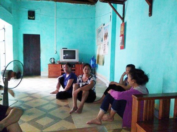 Tâm sự xót xa của mẹ ruột người phụ nữ bỏ con 33 ngày vào chậu nước - Ảnh 1. Tâm sự xót xa của mẹ ruột người phụ nữ bỏ con 33 ngày vào chậu nước - Ảnh 1.