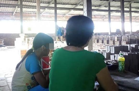 Bố hiếp dâm con gái ruột 11 tuổi lãnh án chung thân, đến lượt ông nội được đem ra xét xử - Ảnh 1. Bố hiếp dâm con gái ruột 11 tuổi lãnh án chung thân, đến lượt ông nội được đem ra xét xử - Ảnh 1.