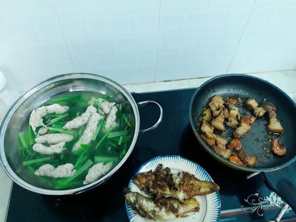 Đừng tưởng chồng chăm vào bếp là hay, cô vợ này bao năm dở khóc dở cười với tác phẩm nổi lềnh phềnh chồng nấu - Ảnh 5. Đừng tưởng chồng chăm vào bếp là hay, cô vợ này bao năm dở khóc dở cười với tác phẩm nổi lềnh phềnh chồng nấu - Ảnh 5.