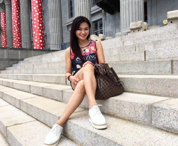 Trẻ xinh như gái đôi mươi, ai mà ngờ người phụ nữ này đã 50 tuổi, ngồi cạnh con mà cứ ngỡ bạn trai - Ảnh 17. Trẻ xinh như gái đôi mươi, ai mà ngờ người phụ nữ này đã 50 tuổi, ngồi cạnh con mà cứ ngỡ bạn trai - Ảnh 17.