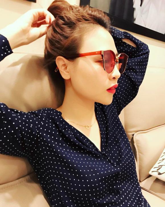 Không thua kém Hà Hồ hay Hạ Vi, Đàm Thu Trang cũng có cả một tủ đồ hiệu đắt đỏ - Ảnh 11. Không thua kém Hà Hồ hay Hạ Vi, Đàm Thu Trang cũng có cả một tủ đồ hiệu đắt đỏ - Ảnh 11.