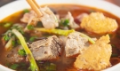 Ăn gì ở Việt Nam: 29 món nhất định phải thưởng thức ngoài Phở và Bánh mì