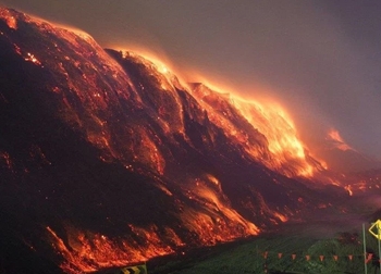 Bí ẩn ngọn lửa cháy suốt 6000 năm mà không thể dập tắt: Ai đã châm lửa?