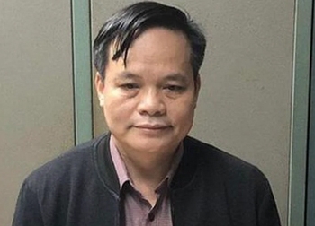 GĐ CDC Bắc Giang Lâm Văn Tuấn từng tuyên bố 'không nhận tiền của Việt Á' trước khi bị bắt