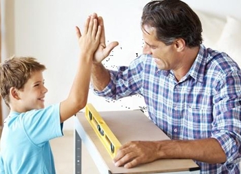 Chuyên gia tâm lý nổi tiếng: Lời nói của cha mẹ chính là 'thước đo' sự thành công của con cái