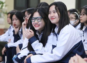 CHÍNH THỨC: Lịch nghỉ lễ 30/4 - 1/5 của học sinh, sinh viên cả nước