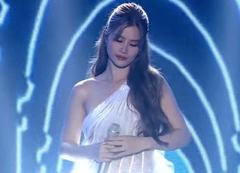 Trở lại Vietnam Idol sau 16 năm, Đông Nhi tiến bộ và gây bất ngờ về giọng hát ra sao?