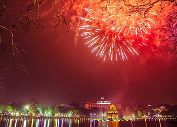 Hà Nội bắn pháo hoa tại 31 điểm dịp Tết nguyên đán 2024