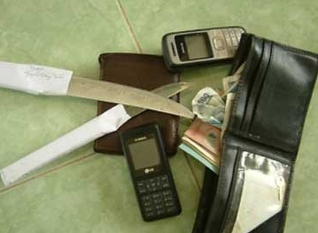 Truy bắt đối tượng chặn cướp tài sản của học sinh