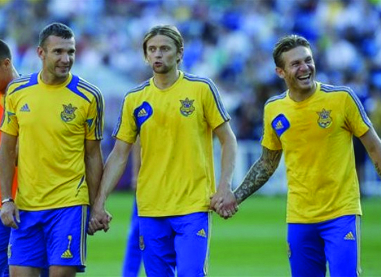 Những cuộc chia tay ĐTQG sau VCK Euro 2012: Tạm biệt những tượng đài