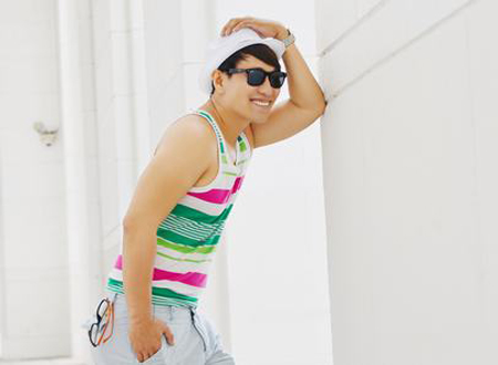 Nhiếp ảnh gia Ngọc Long khoe body trên đất Singapore