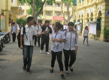 Phạt giáo viên 10 triệu nếu xúc phạm học sinh 