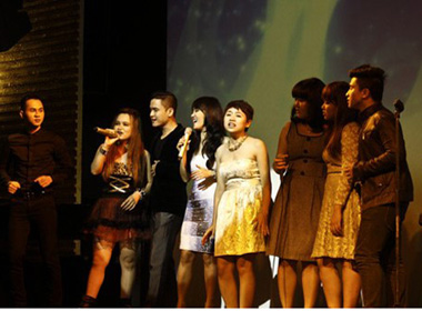 Hồng Nhung hát cùng thí sinh The Voice nhân ngày của cha