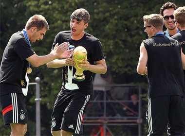 World Cup 2014: Tuyển Đức làm hỏng Cup vàng thế giới