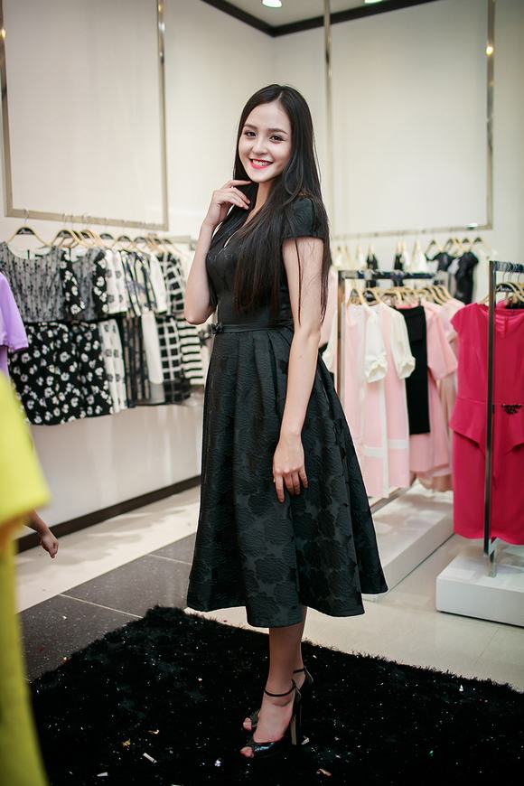 a-hau-hoang-anh-12